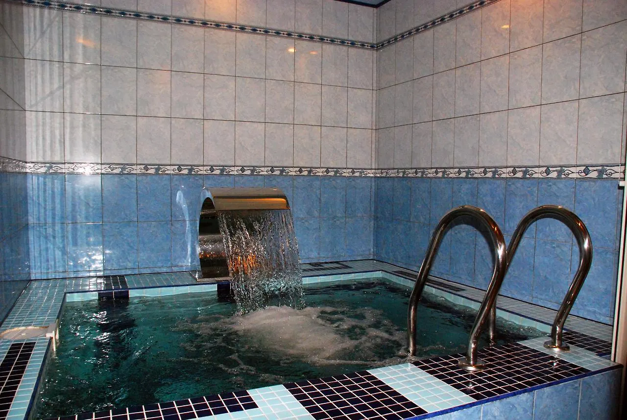 Argo Premium Hotell Lviv